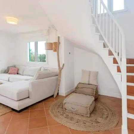 Mara Con Vistas Al Mar