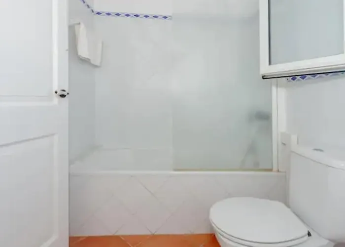 Mara Con Vistas Al Mar * Cala'N Bosch (Menorca)